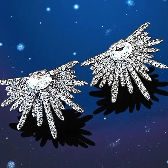 Art Deco Silver Toned Rhinestone Starburst Earrings - Picture 10 of 17